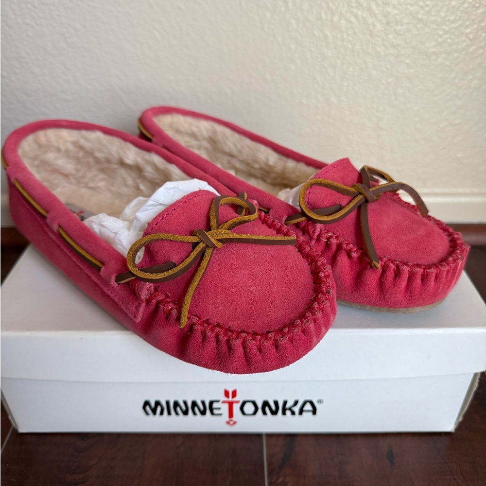 Minnetonka Pink Suede Moccasins with Brown Laces